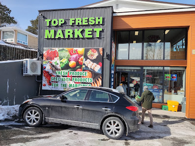 The front entrance of Top Fresh Market